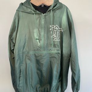 Backtrack  xl green wind breaker